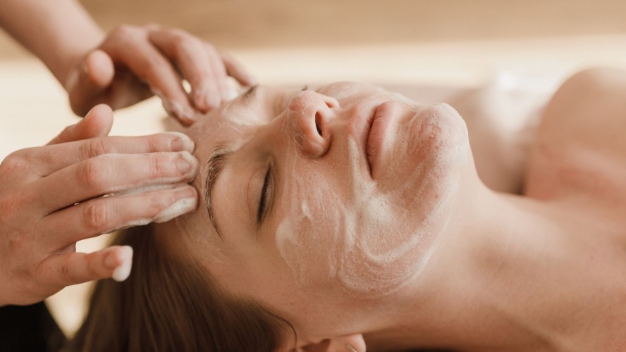 Facial Treatments for Sensitive Skin: What You Need to Know